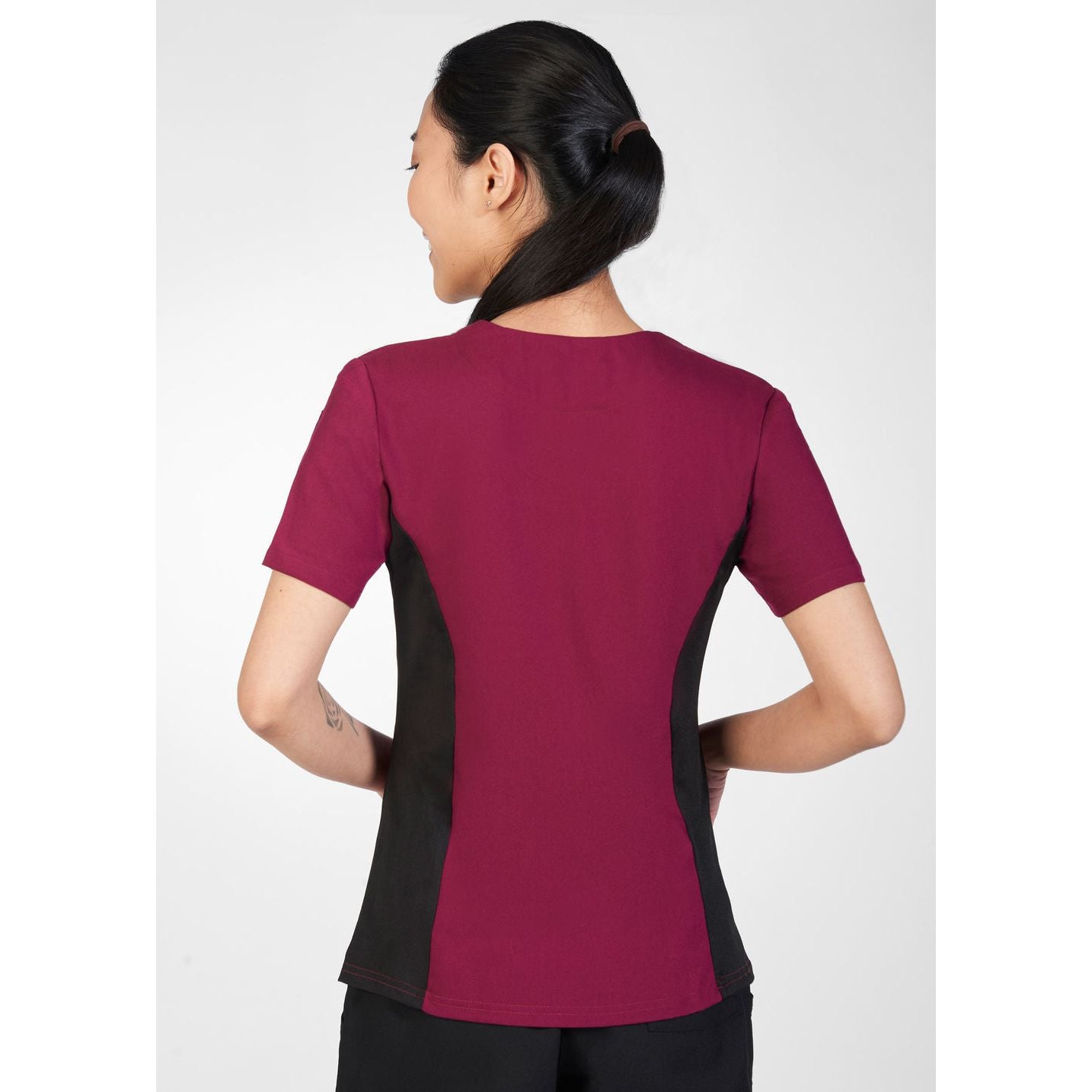 The Pearl MOBB Scrub Top