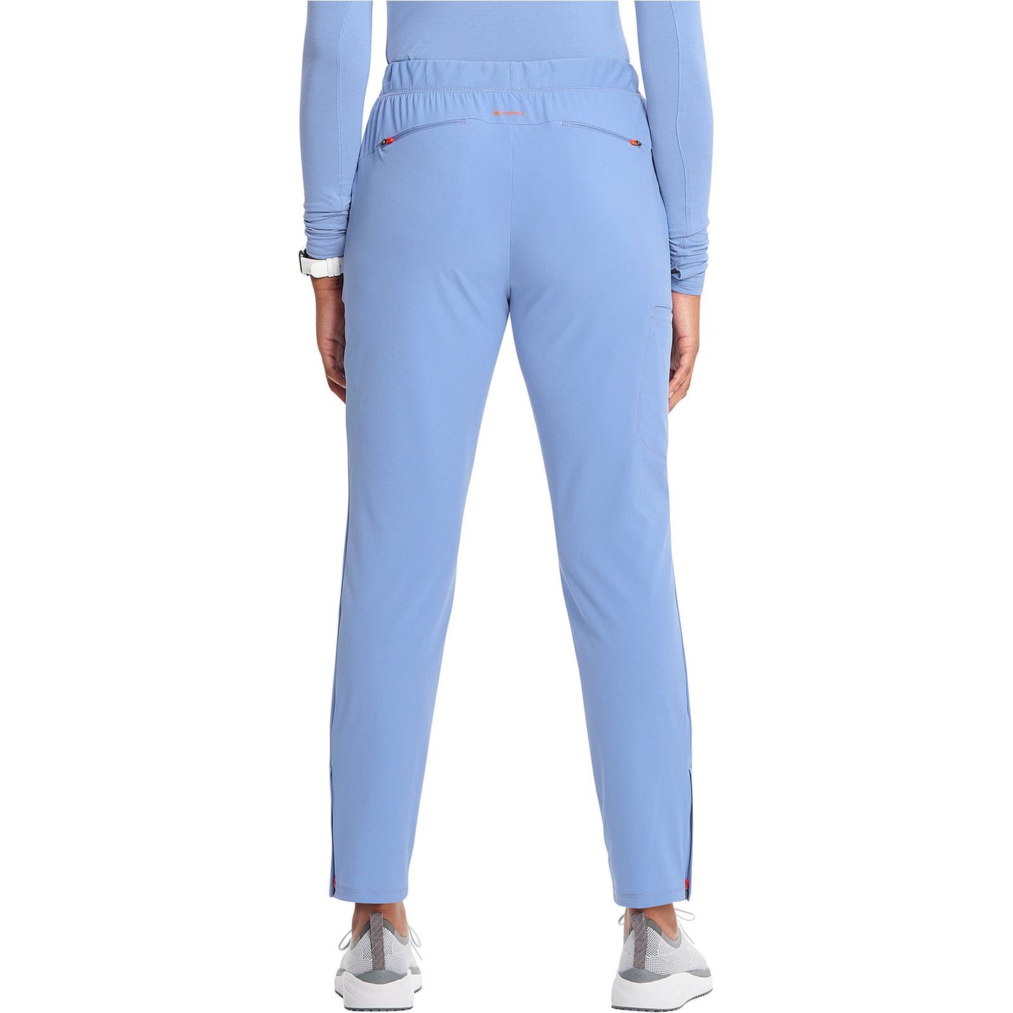 Mid Rise Pull-on Tapered Leg Cargo Pant