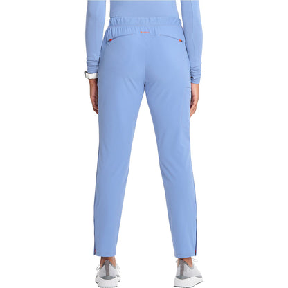 Mid Rise Pull-on Tapered Leg Cargo Pant