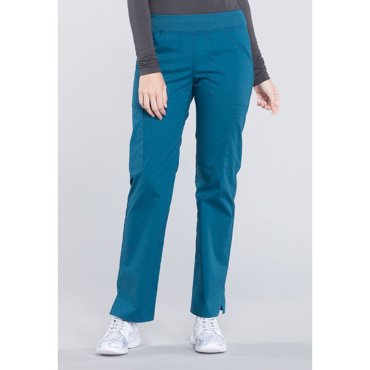 Mid Rise Straight Leg Pull-on Cargo Pant