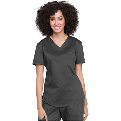 Tuckable V-Neck O.R. Top